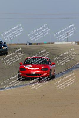 media/Oct-29-2022-CalClub SCCA (Sat) [[e05833b2e9]]/Race Group 3/Qualifying (Outside Grapevine)/